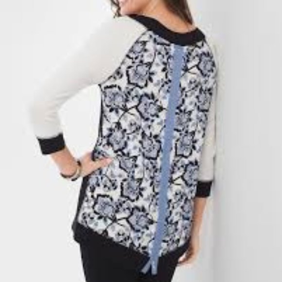 Chico's Zenergy Floral Back Soft tunic top 0 / 4 - Picture 2 of 5